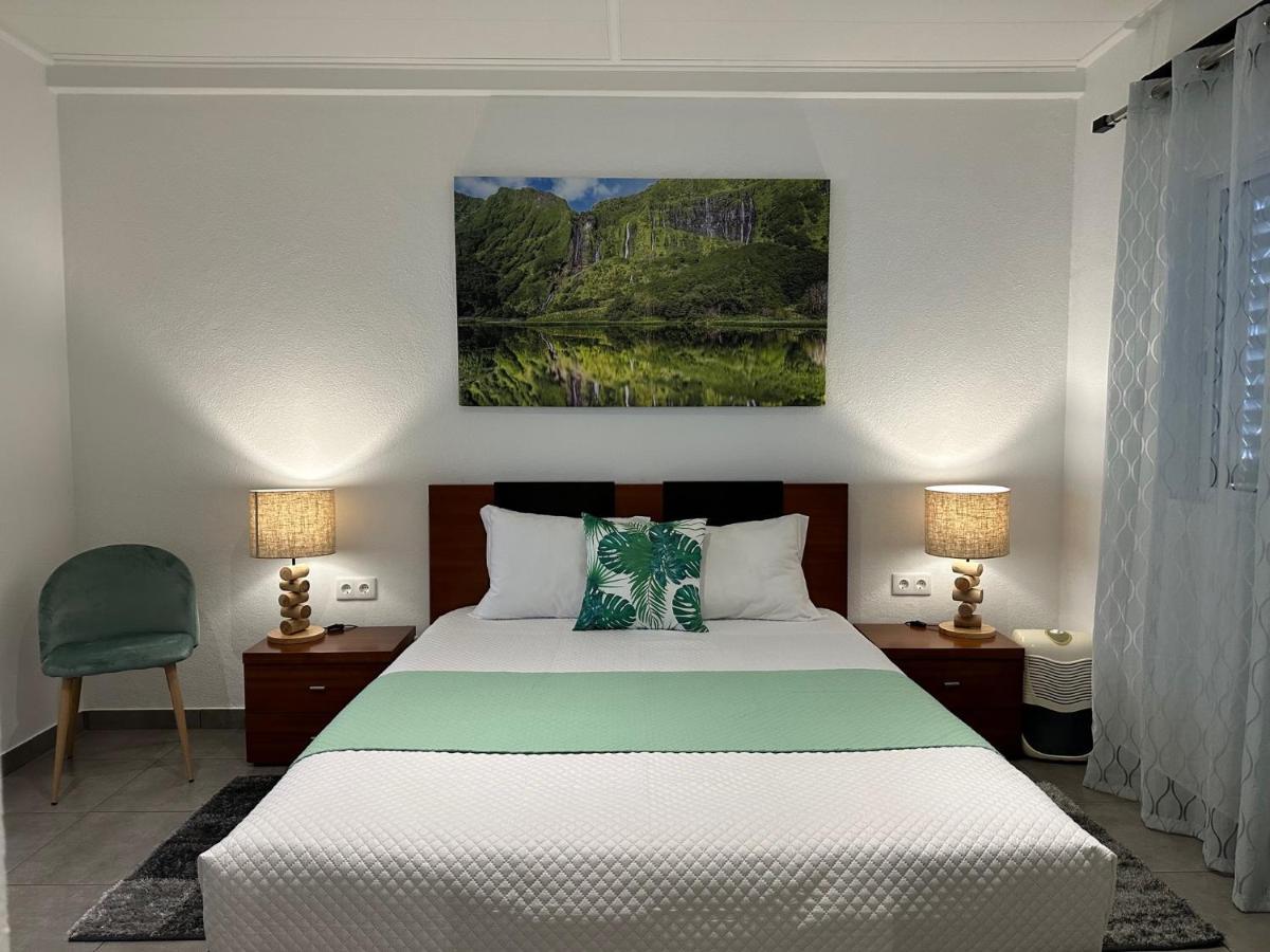 Paradise Apartments I سانتا كروز داس فلوريس المظهر الخارجي الصورة