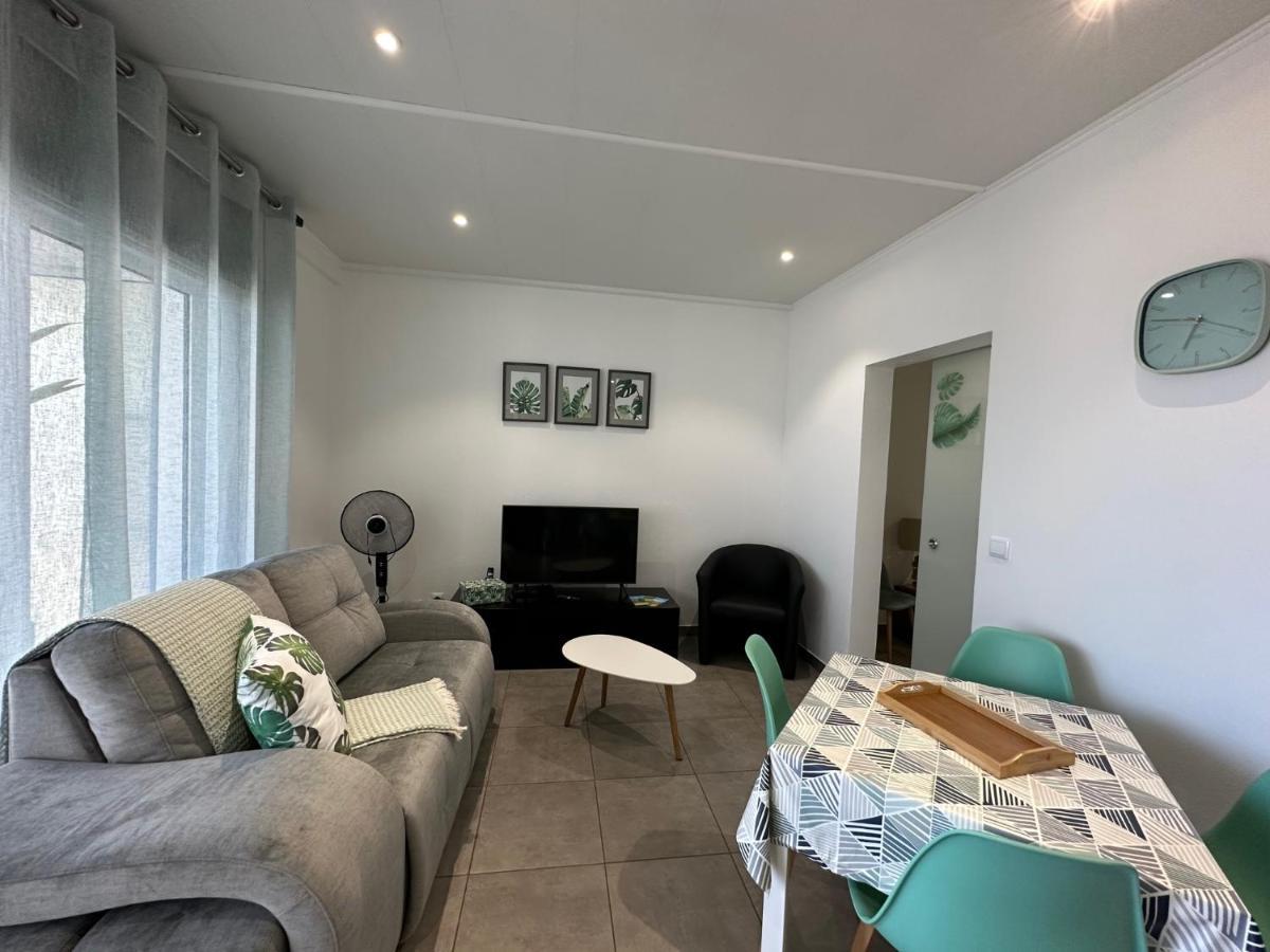 Paradise Apartments I سانتا كروز داس فلوريس المظهر الخارجي الصورة